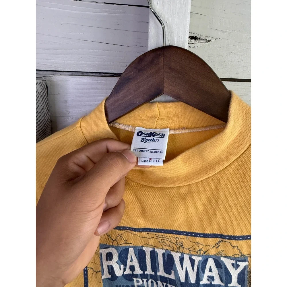 Vintage OshKosh Bgosh Kids Yellow Railway Pioneers Graphic Mock Neck Shirt USA S